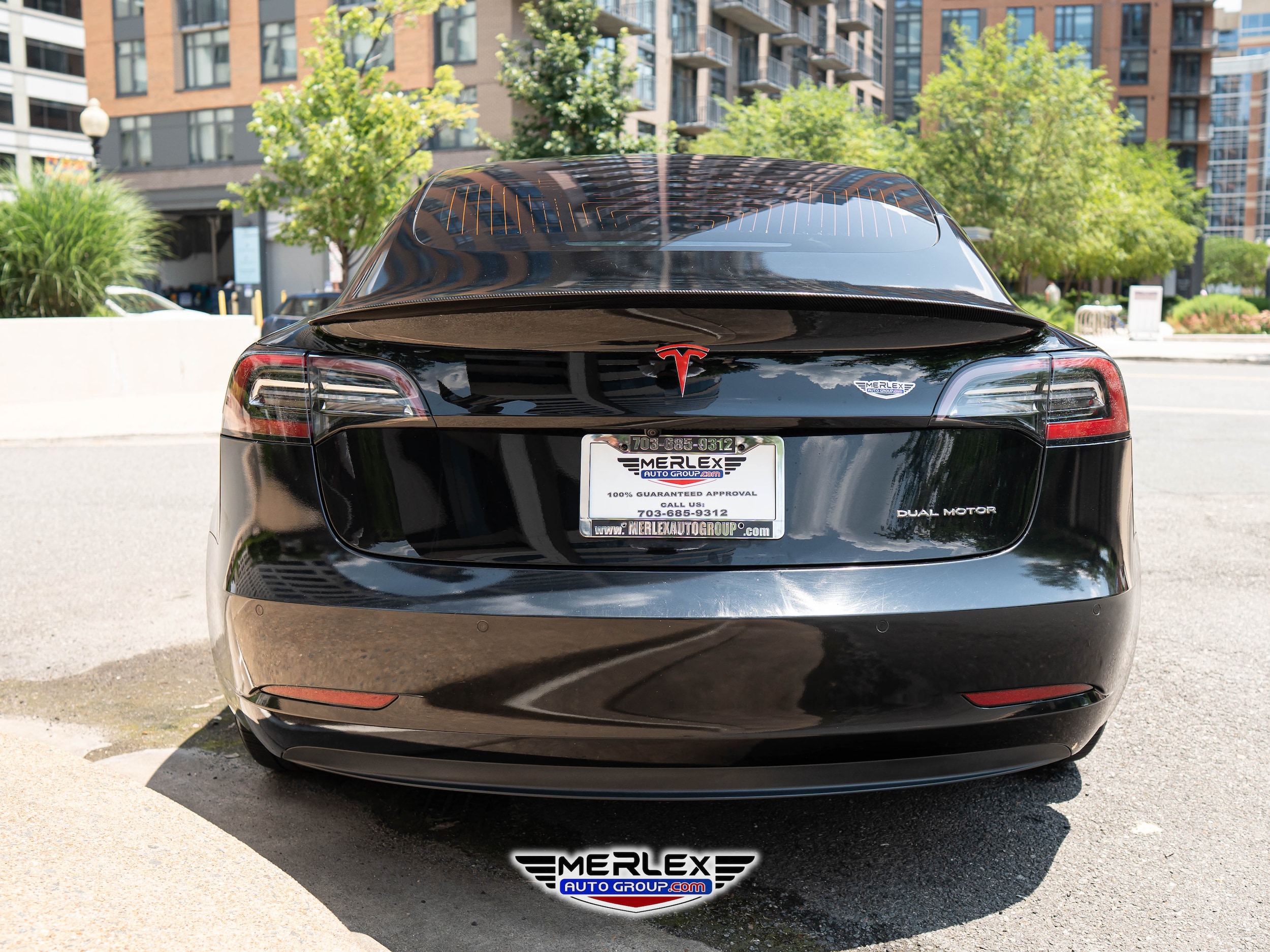 Vehicle image 5 of 43