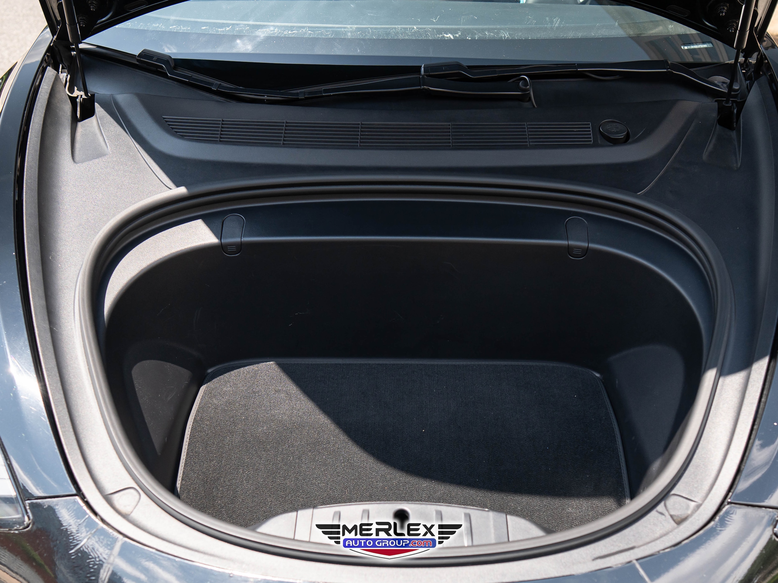 Vehicle image 12 of 43