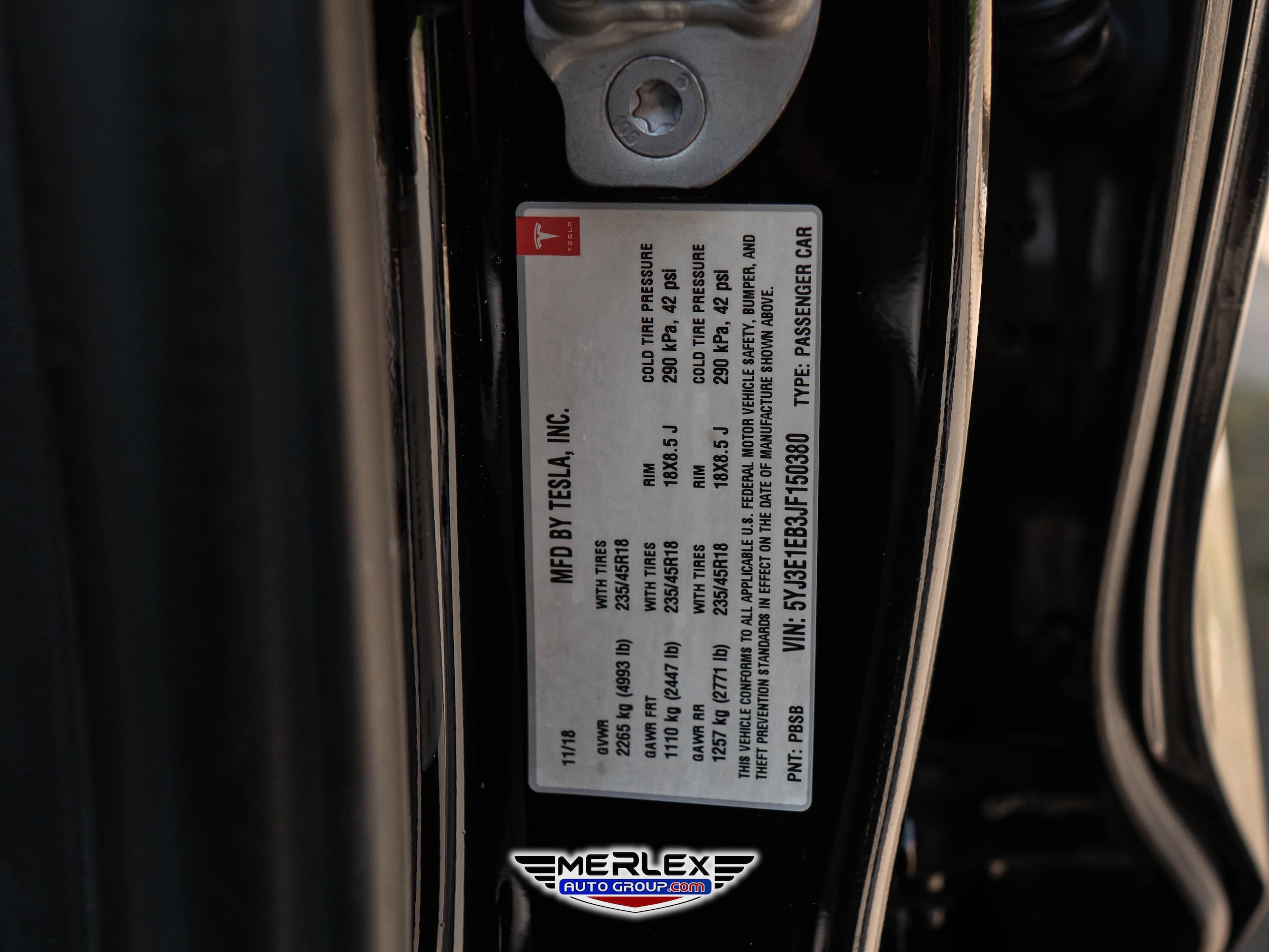 Vehicle image 32 of 43