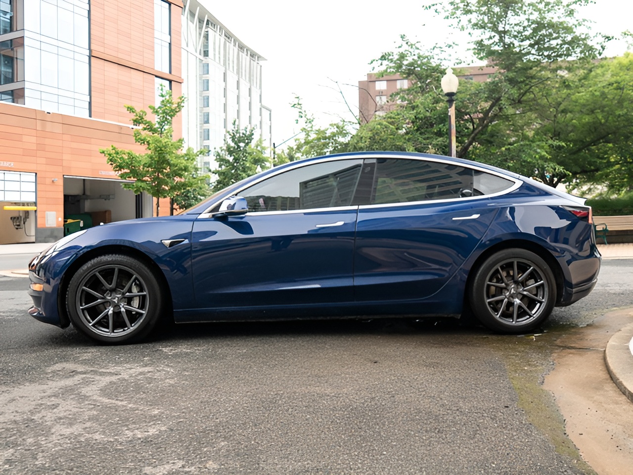 Vehicle image 48 of 48