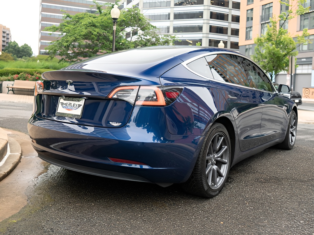 Vehicle image 45 of 48