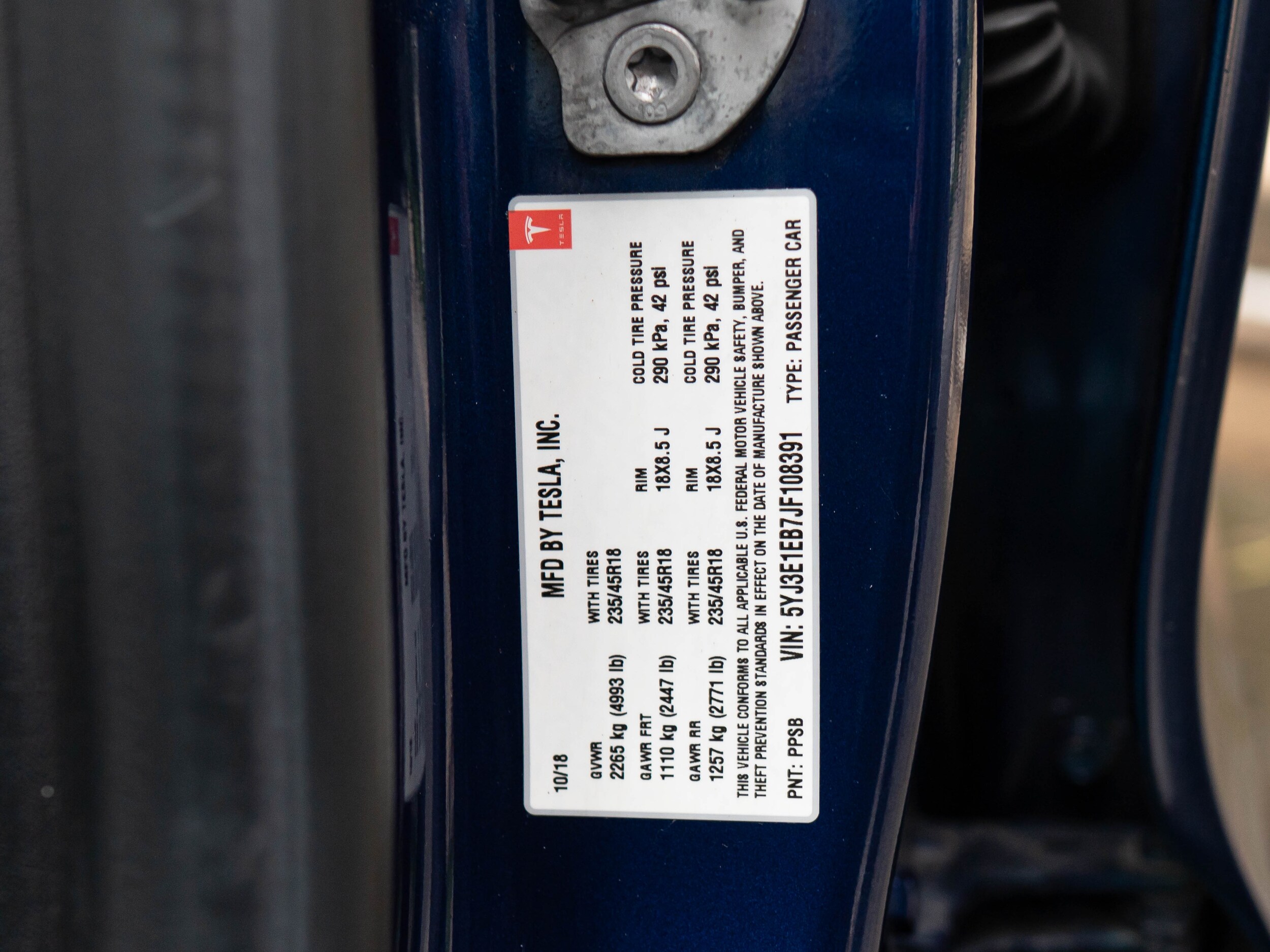 Vehicle image 31 of 48