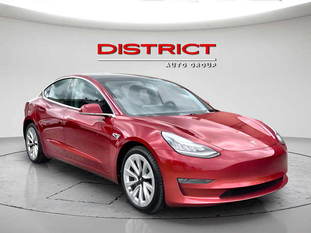 2018 Tesla Model 3 Long Range Image 2 of 33