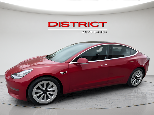 2018 Tesla Model 3 Long Range Image 1 of 33