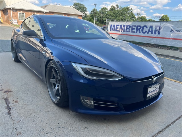 Vehicle image 5 of 26