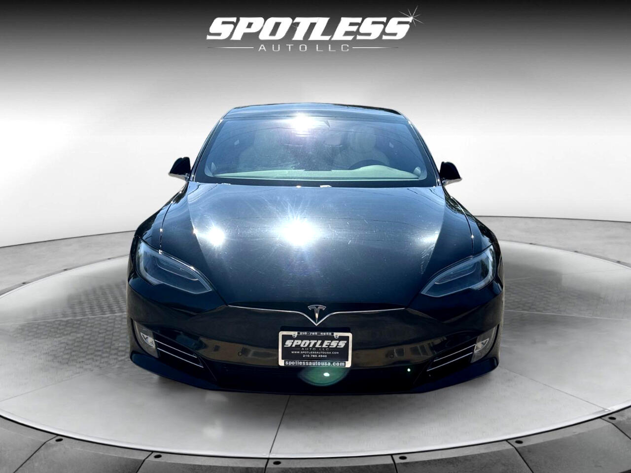 Vehicle image 3 of 29