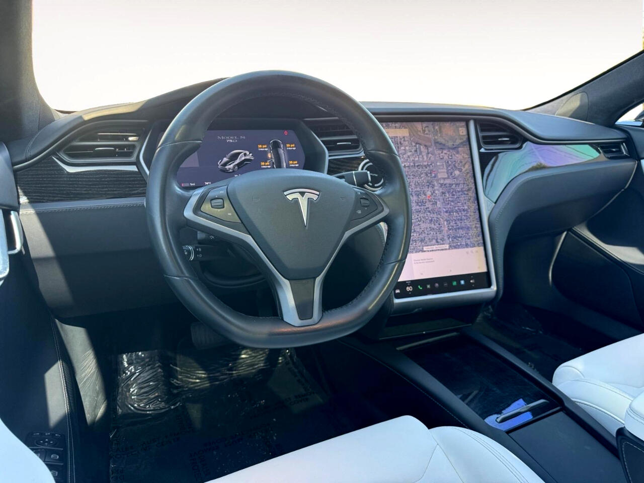 Vehicle image 20 of 29