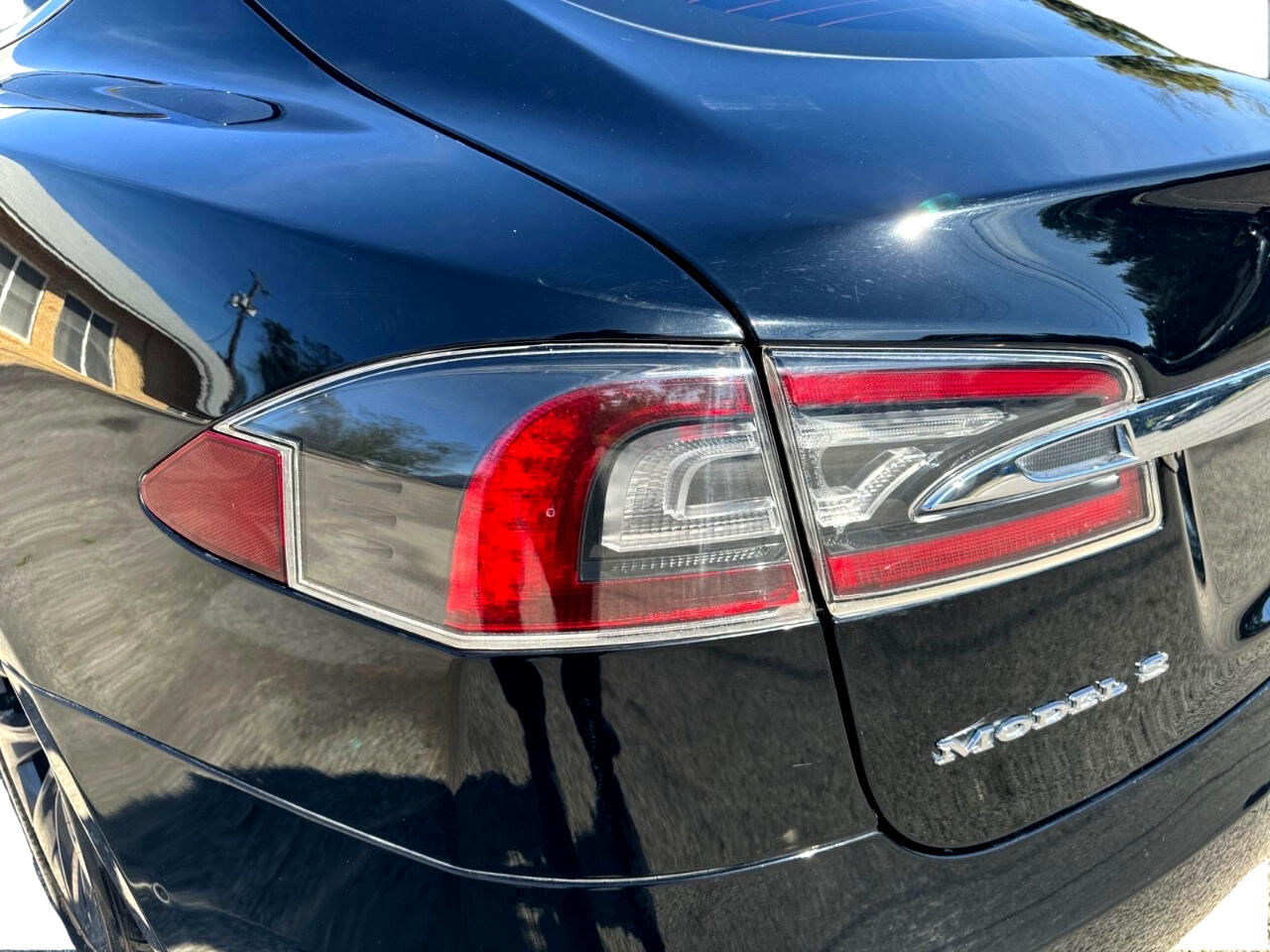 Vehicle image 14 of 29