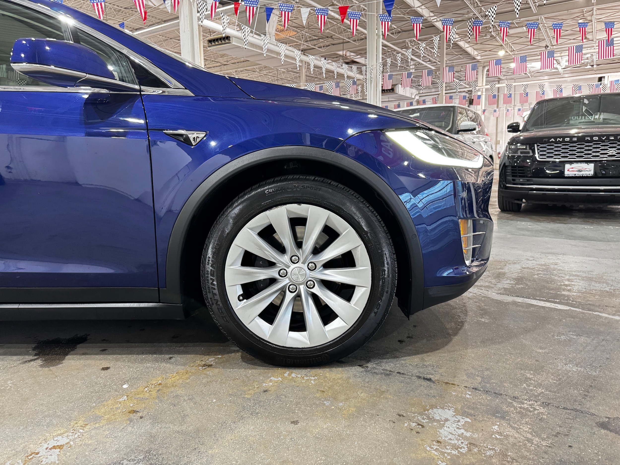 Vehicle image 13 of 37