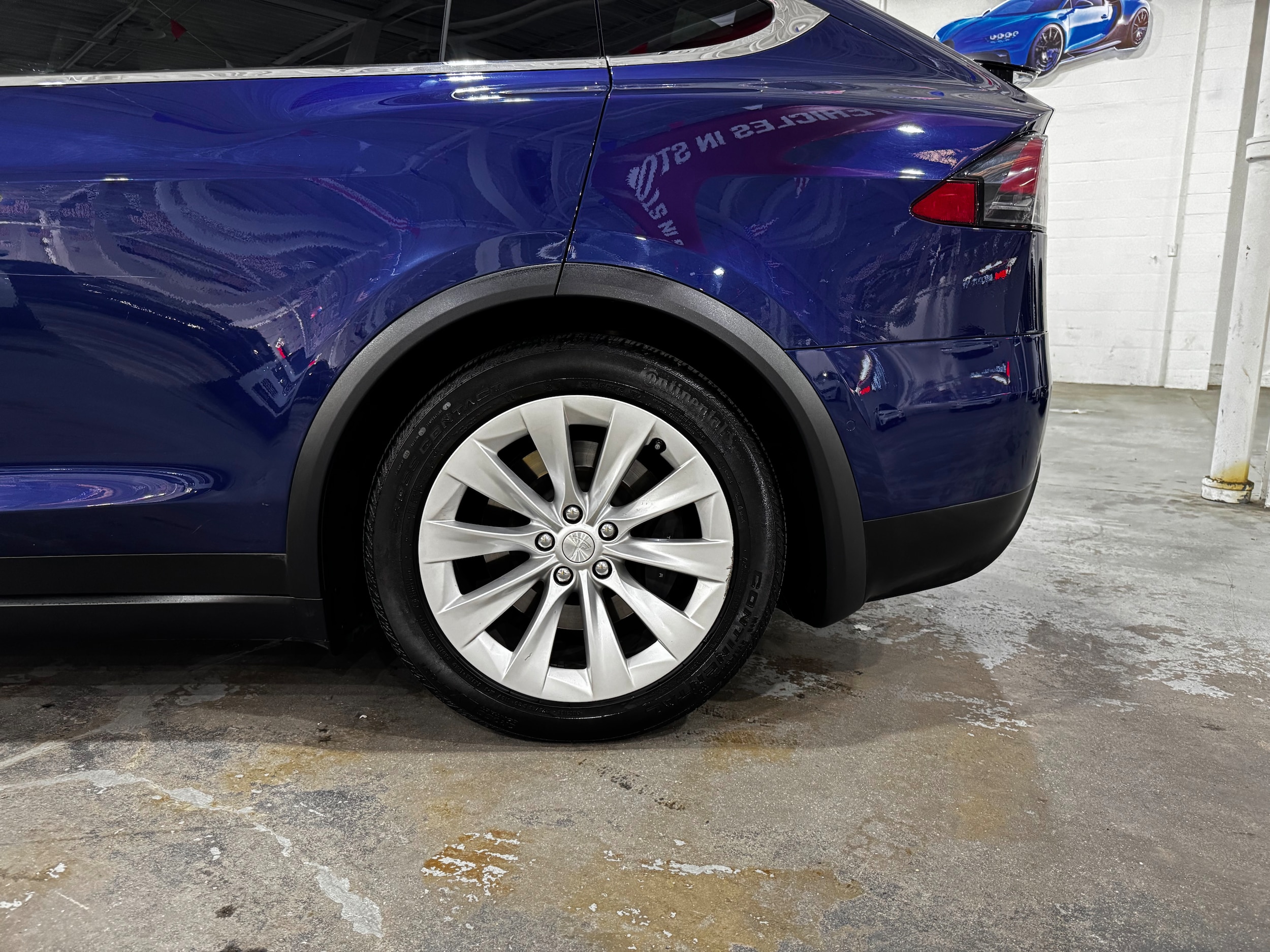 Vehicle image 9 of 37