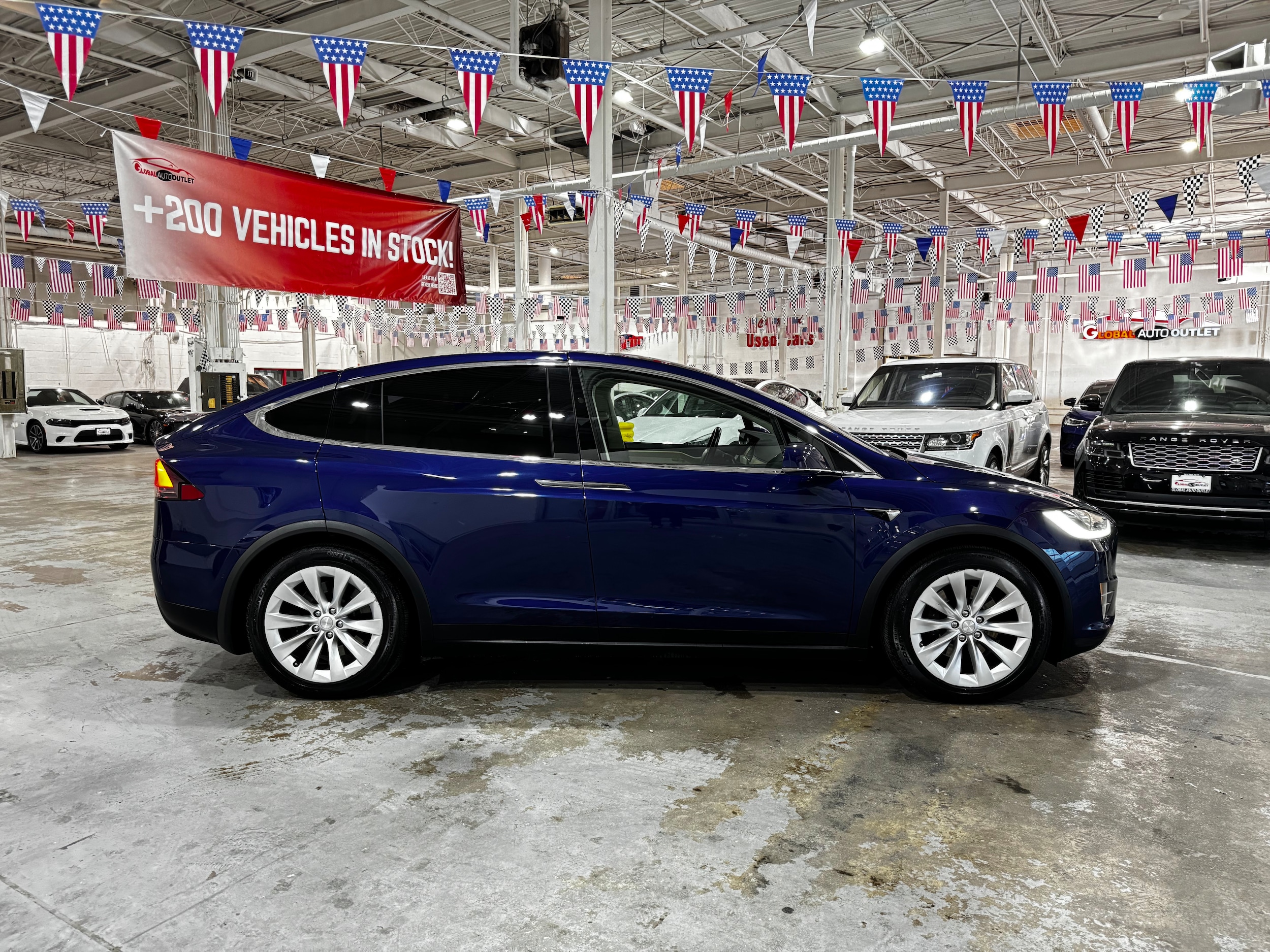 Vehicle image 4 of 37
