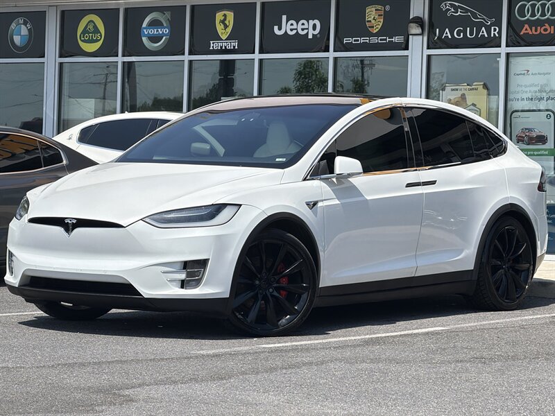 2018 Tesla Model X P100D Image 2 of 25
