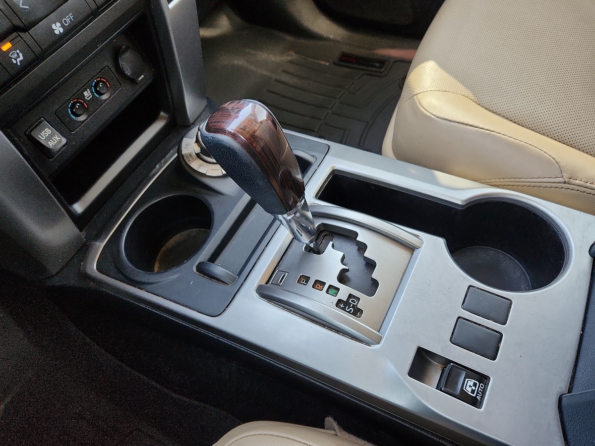 Vehicle image 12 of 12