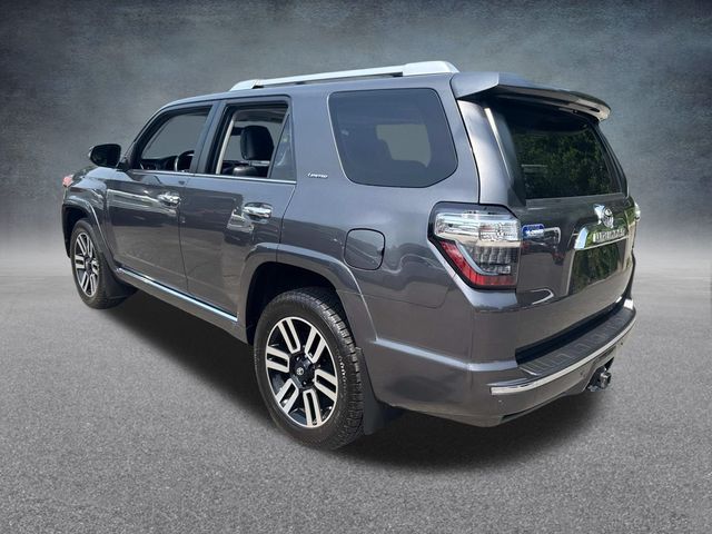 Vehicle image 7 of 36