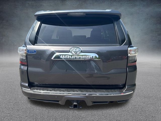 Vehicle image 6 of 36
