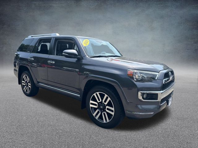 Vehicle image 3 of 36