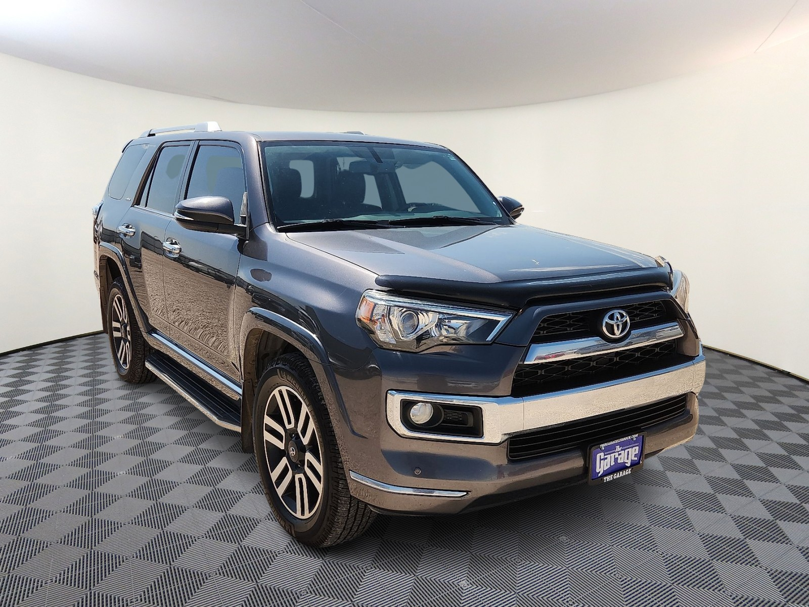 Vehicle image 2 of 20