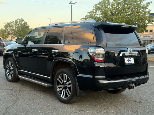 2018 Toyota 4Runner Limited Image 10 of 40