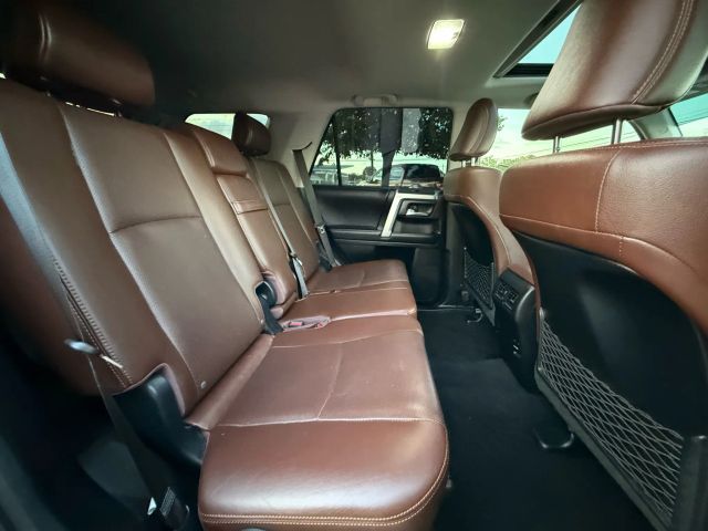 2018 Toyota 4Runner Limited Image 15 of 40