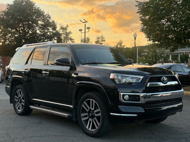 2018 Toyota 4Runner Limited Image 5 of 40