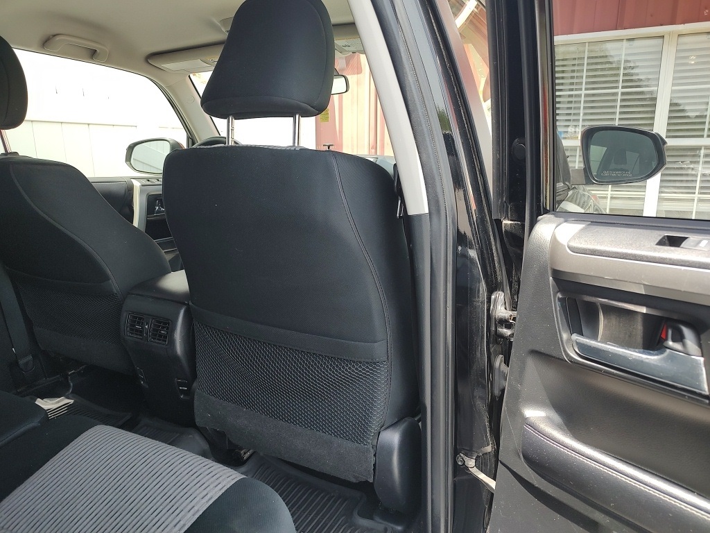Vehicle image 52 of 59