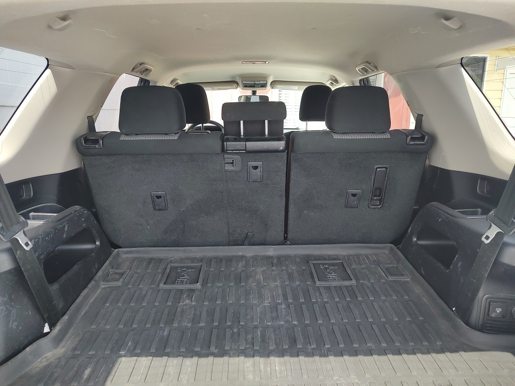 Vehicle image 43 of 59