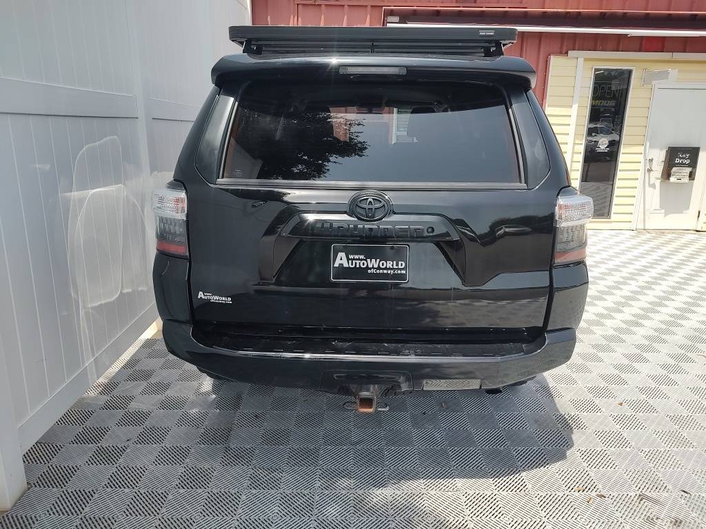 Vehicle image 41 of 59