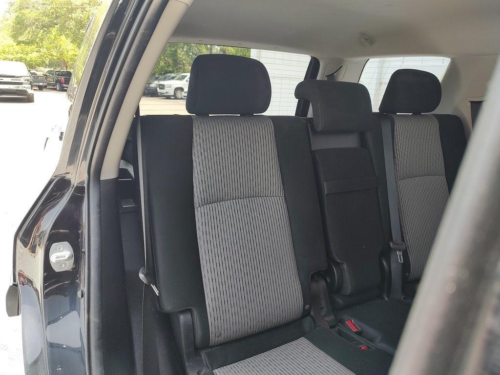 Vehicle image 50 of 59