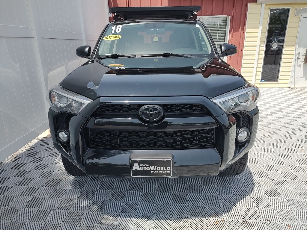 Vehicle image 4 of 59