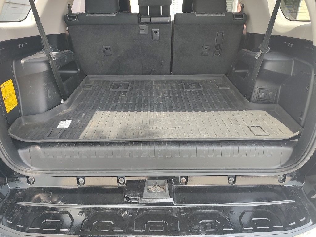 Vehicle image 42 of 59