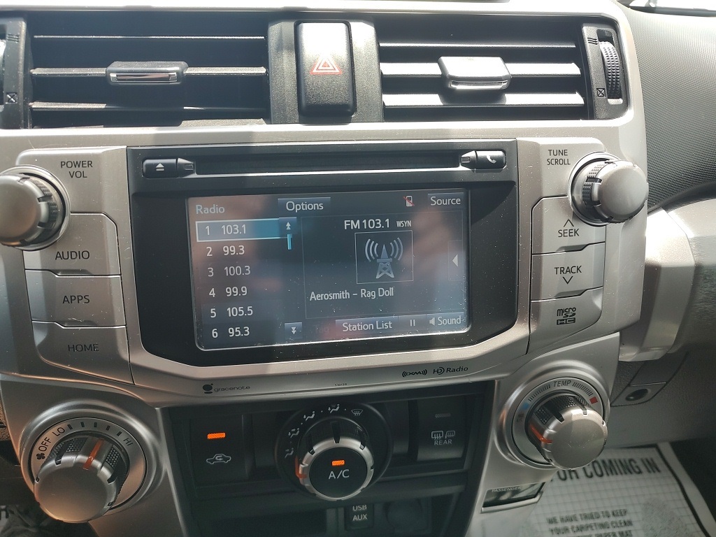 Vehicle image 13 of 59