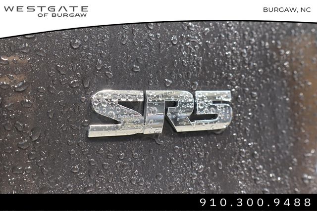 Vehicle image 40 of 41