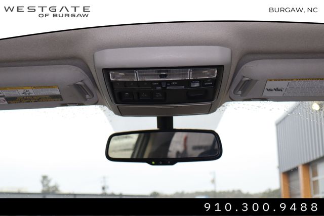 Vehicle image 24 of 41