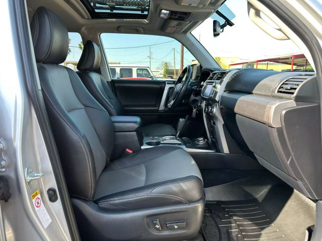Vehicle image 20 of 58