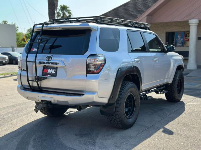Vehicle image 8 of 58