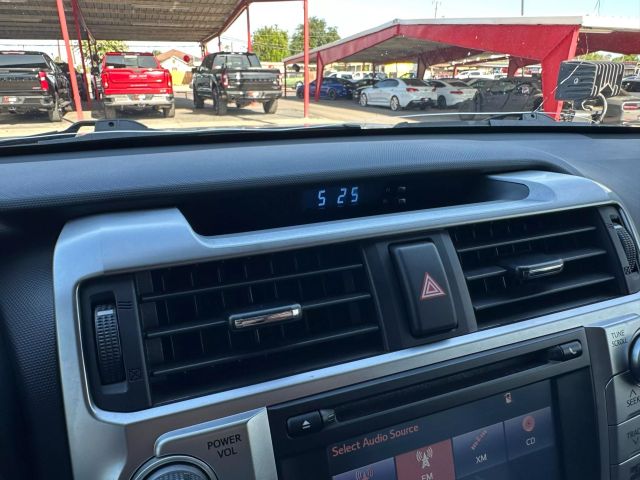 Vehicle image 41 of 58