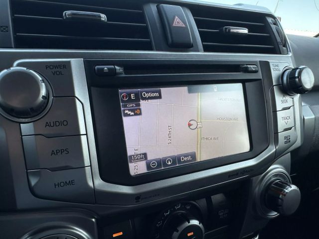 Vehicle image 46 of 58