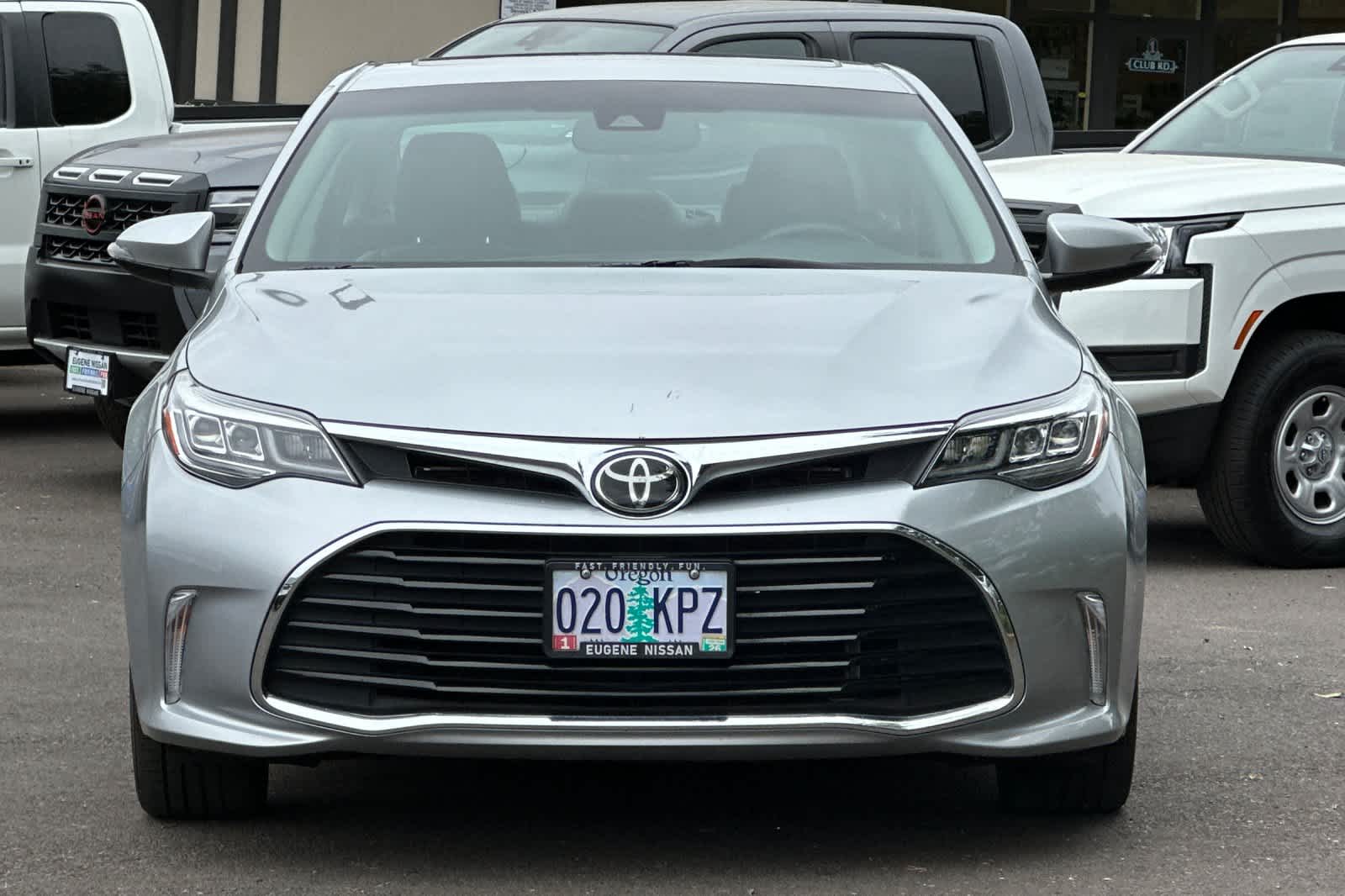Vehicle image 2 of 29