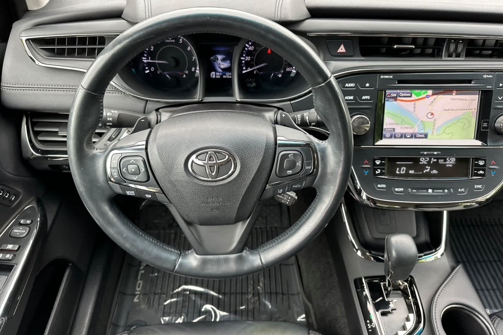 Vehicle image 15 of 29