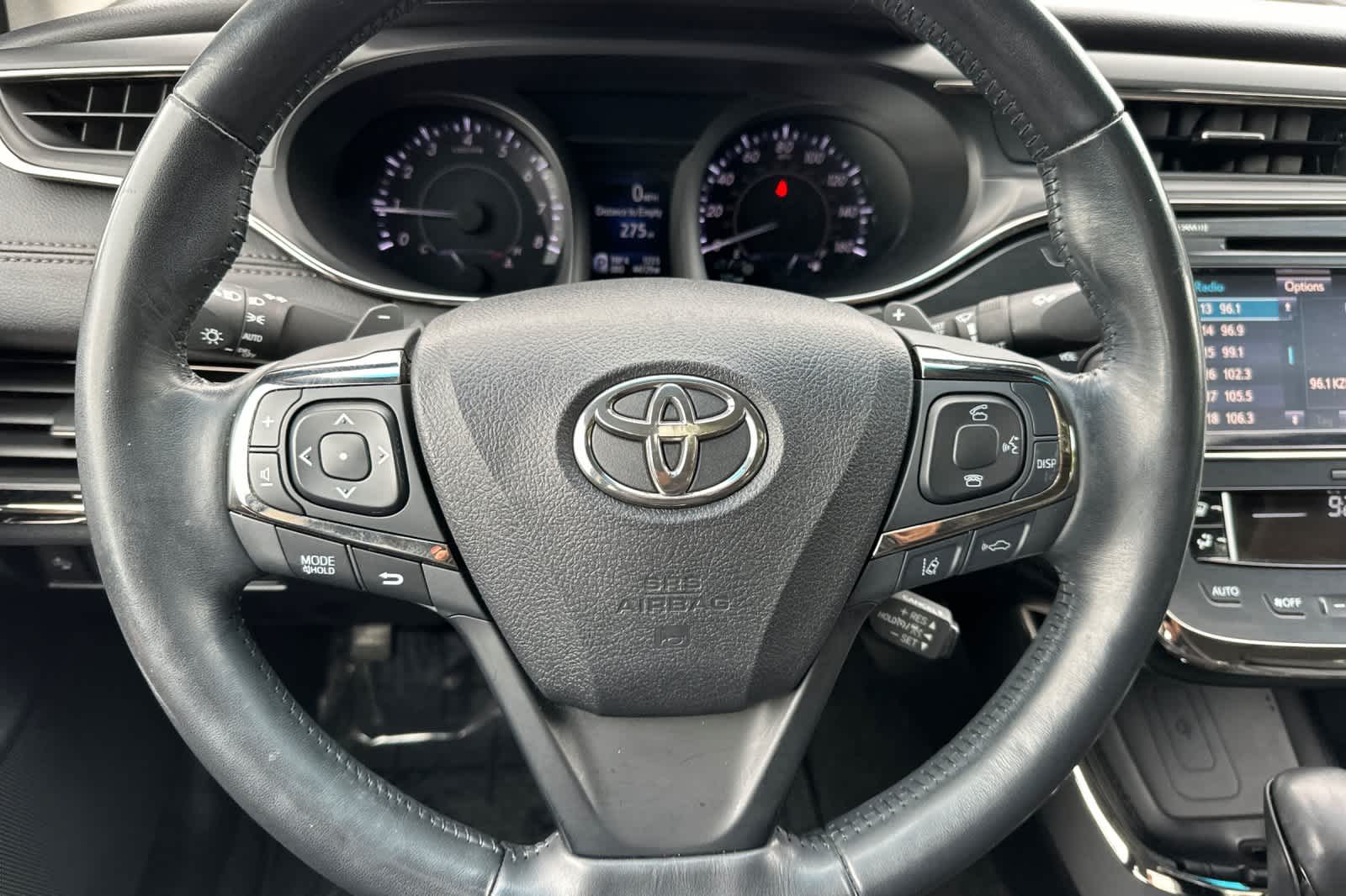 Vehicle image 24 of 29