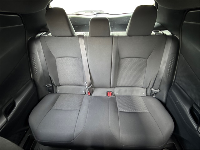 Vehicle image 14 of 32