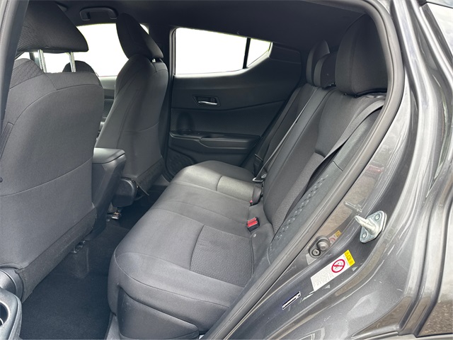 Vehicle image 11 of 32