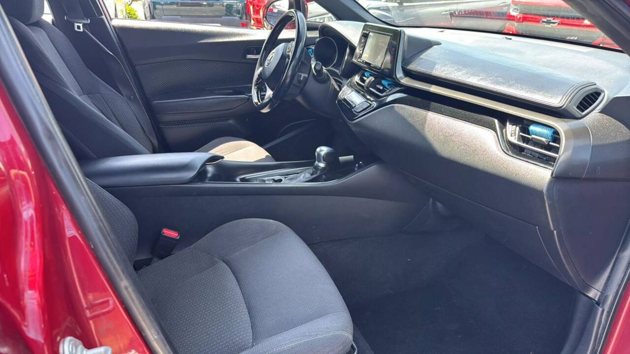 Vehicle image 7 of 10