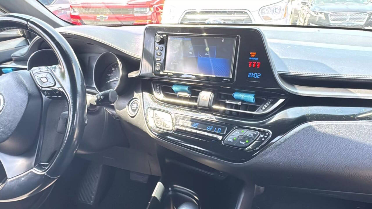 Vehicle image 10 of 10
