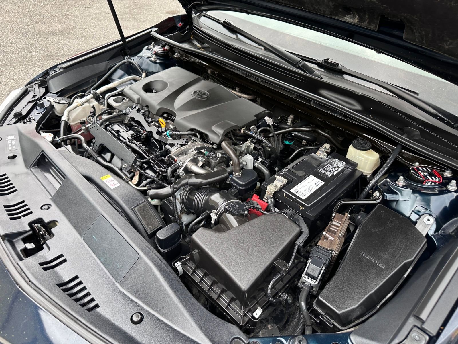 Vehicle image 20 of 21
