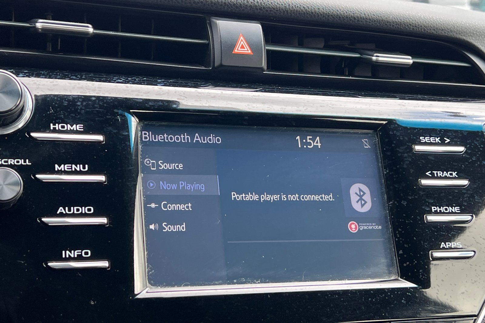 Vehicle image 17 of 26