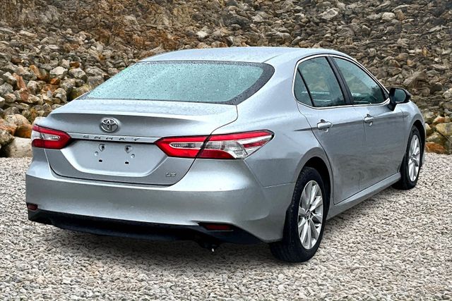 Vehicle image 2 of 30