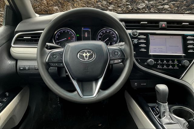 Vehicle image 7 of 30