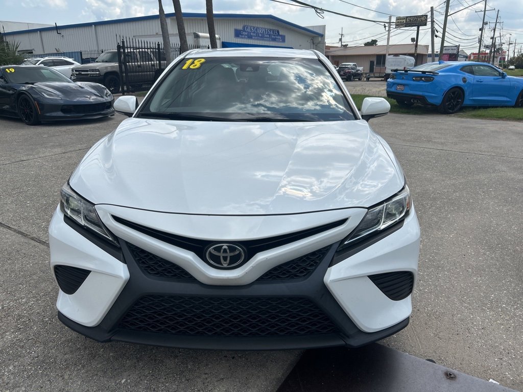 Vehicle image 4 of 24