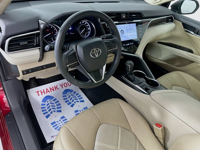 Vehicle image 9 of 31